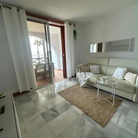 شقة Marble Sun Luxury By Deihu Experiences