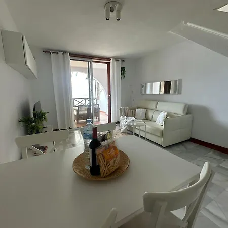 شقة Marble Sun Luxury By Deihu Experiences *